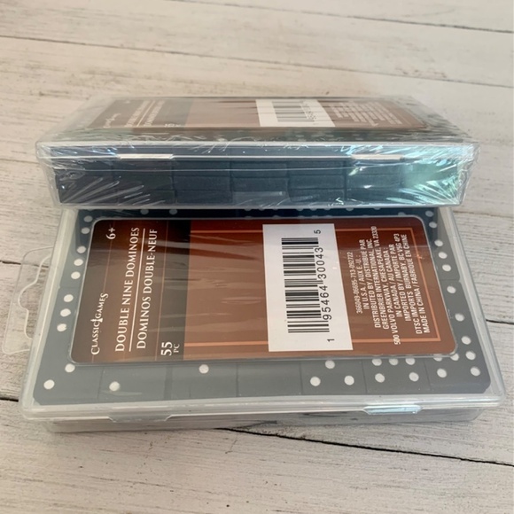 2 New Classic Games Premium 55-Piece Double Nine Domino Set Modern Classic Play - Picture 3 of 5